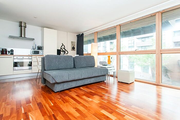 1 Bedroom Flat For Sale In Poole Street, London, N1