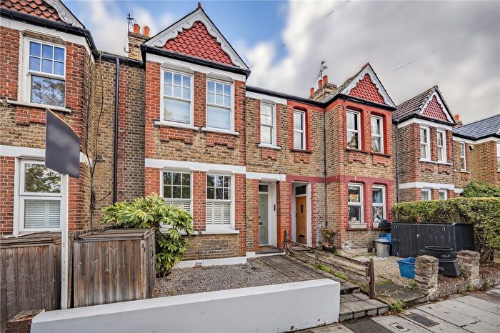 1 Bedroom Maisonette For Sale In North Road, Richmond, TW9