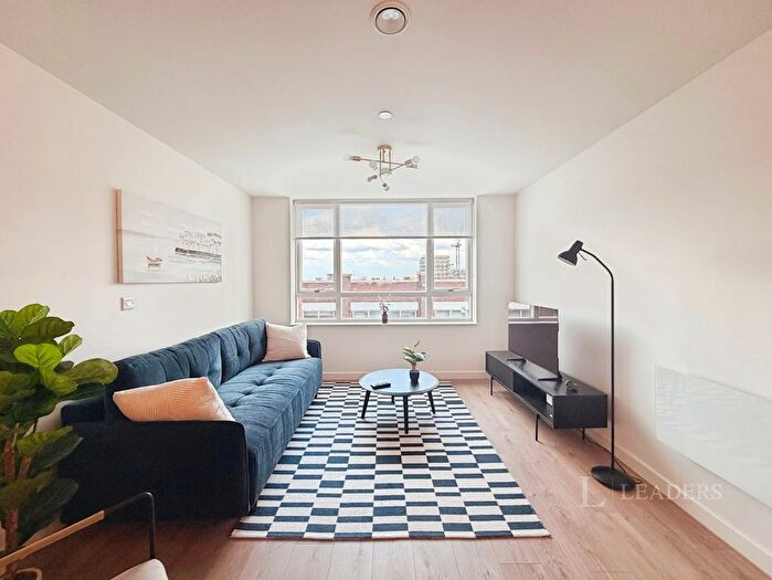 2 Bedroom Flat To Rent In Bradford Street, Birmingham, West Midlands, B12