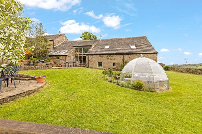 5 Bedroom Detached House For Sale In Royd Lane, Millhouse Green, Sheffield, S36