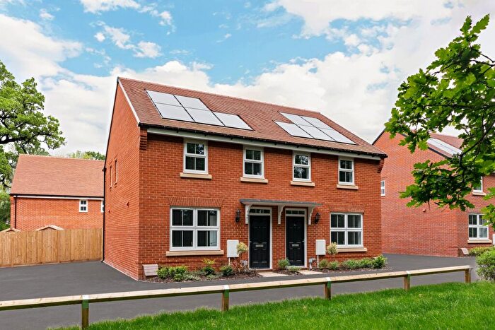 3 Bedroom Semi-Detached House For Sale In Off Botley Road, Whiteley, Hampshire, SO30
