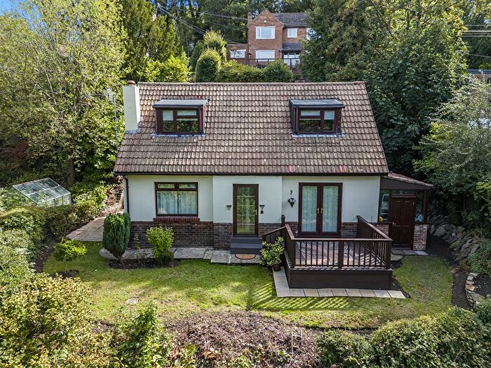 3 Bedroom Detached House For Sale In Queen Victoria Road, Bradway, S17