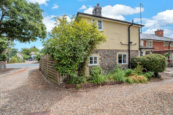 3 Bedroom Cottage For Sale In Ixworth, Bury St. Edmunds, IP31