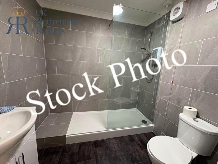 2 Bedroom Flat To Rent In Britannia Road, Banbury, OX16