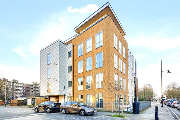 2 Bedroom Flat To Rent In Gernon Road, London, E3