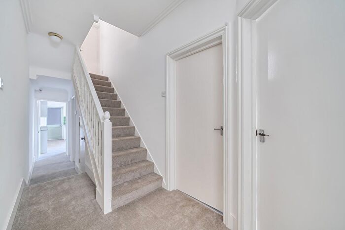 4 Bedroom Semi-Detached House To Rent In High Street, Chislehurst, BR7
