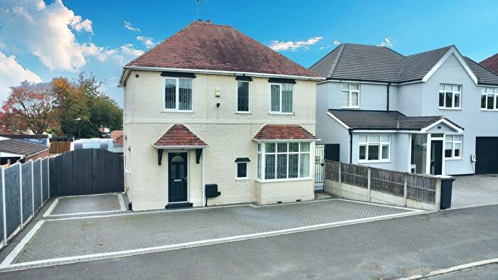 3 Bedroom Detached House For Sale In Castle Road, Nuneaton, CV10