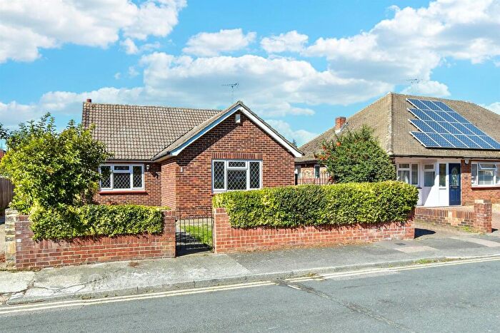 3 Bedroom Detached Bungalow For Sale In Marconi Road, Northfleet, Gravesend, Kent, DA11