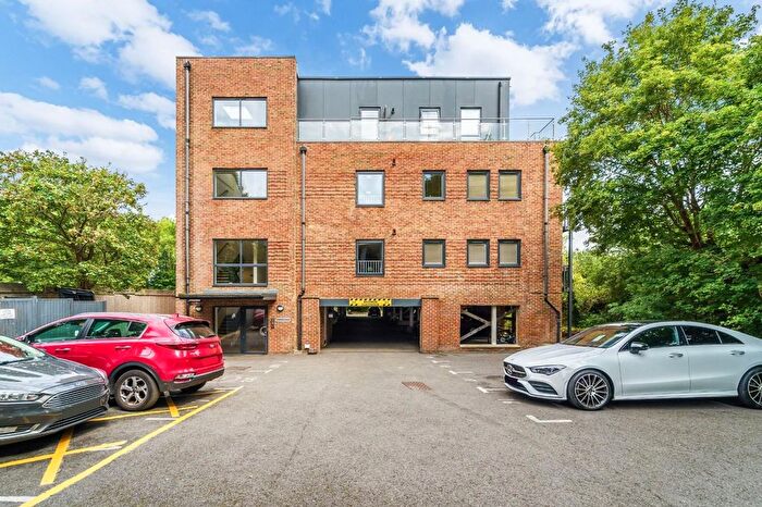 2 Bedroom Flat For Sale In Challenge Court, Harpers House Challenge Court, KT22