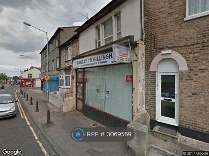 3 Bedroom Maisonette To Rent In Canterbury Street, Gillingham, ME7