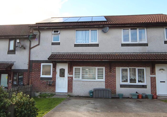 3 Bedroom House For Sale In Callington, PL17