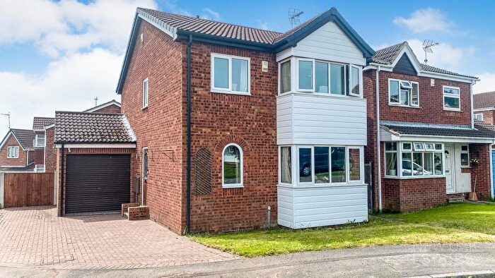 4 Bedroom Detached House For Sale In Rother Croft, New Tupton, S42