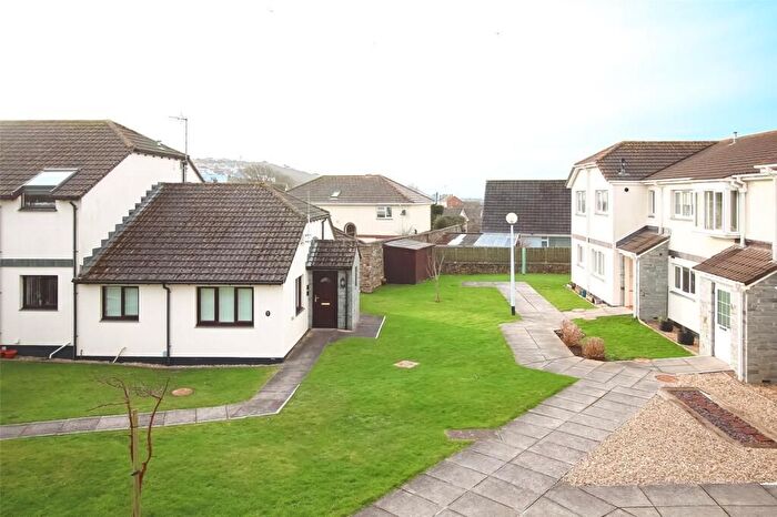2 Bedroom Flat To Rent In Lilybridge, Northam, Bideford, EX39