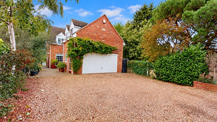 4 Bedroom Detached House For Sale In Church Lane, Cantley, DN4