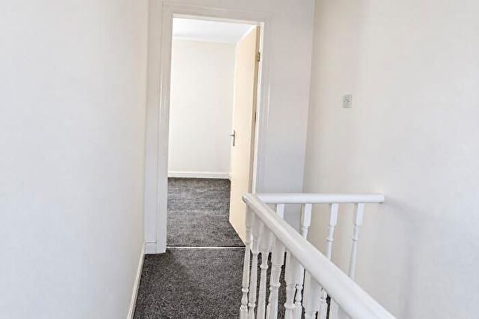 2 Bedroom Terraced House For Sale In Macon Avenue, Minton Street, HU5