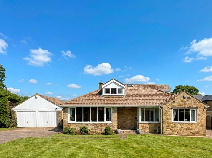 4 Bedroom Detached House For Sale In Scarsdale Lane, Bardsey, Leeds, LS17