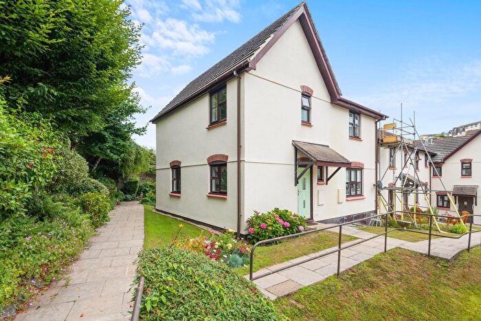 2 Bedroom Semi-Detached House For Sale In Windsor Court, Kingsbridge, TQ7