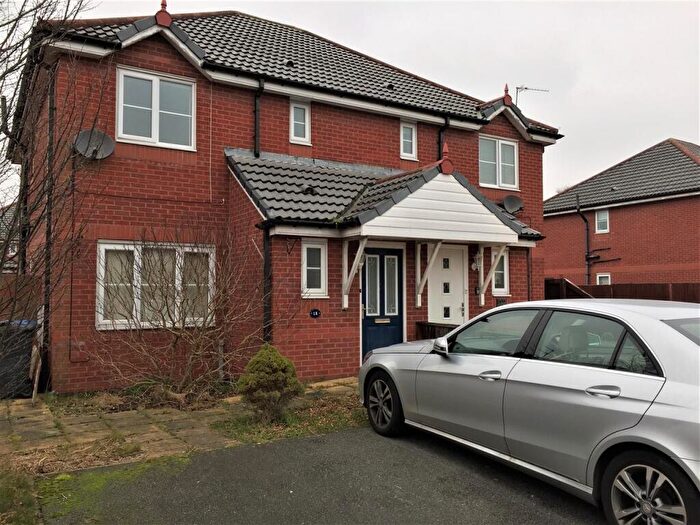 3 Bedroom Semi-Detached House For Sale In Newick Road, Kirkby, Liverpool, L32