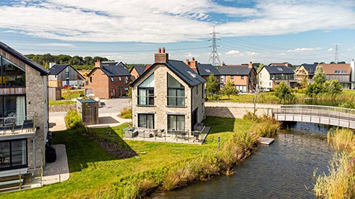 4 Bedroom Detached House For Sale In Warmwell Road, Crossways, DT2