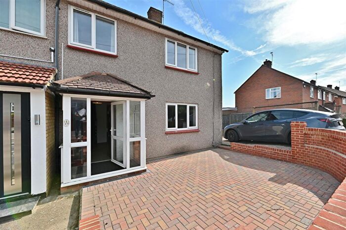 3 Bedroom Semi-Detached House To Rent In Burrow Road, Chigwell, IG7