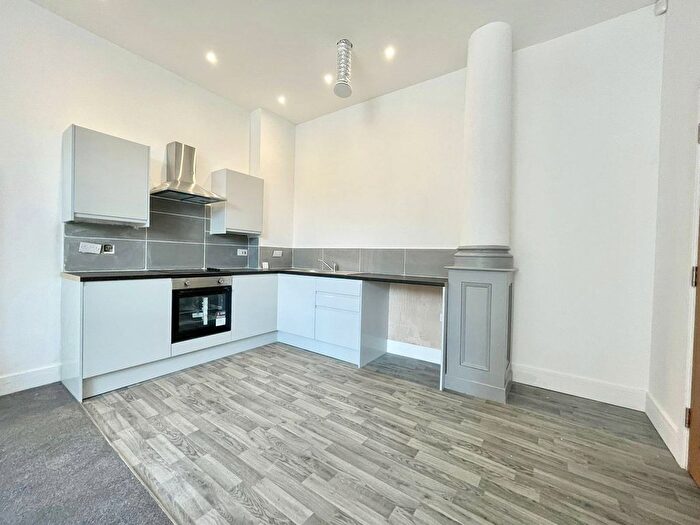 2 Bedroom Flat To Rent In Rotherham, S60
