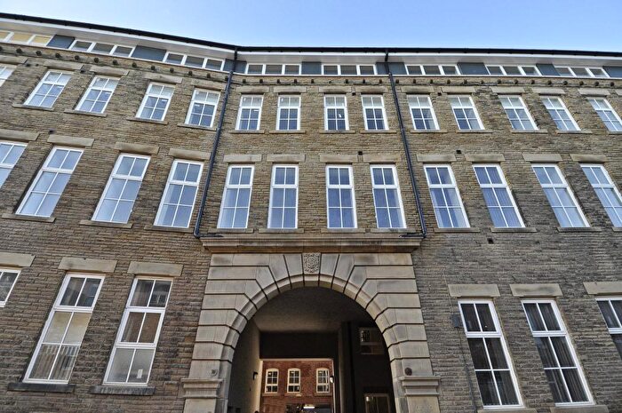 1 Bedroom Apartment To Rent In Sovereign Mill, South Queen Street, Morley, Leeds, LS27