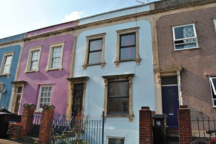 2 Bedroom Maisonette To Rent In Richmond Street, Bristol, BS3
