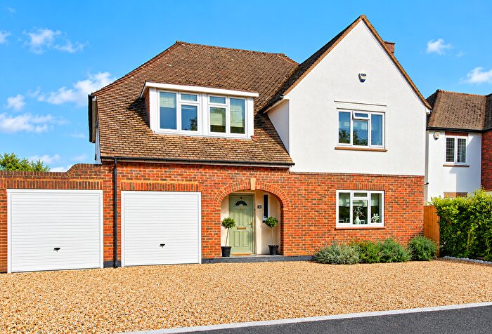 4 Bedroom Detached House For Sale In Marlborough Crescent, Sevenoaks, TN13