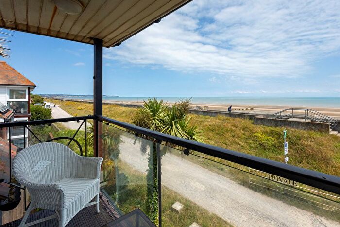 4 Bedroom Property For Sale In Seaview Heights, Romney Marsh, TN29