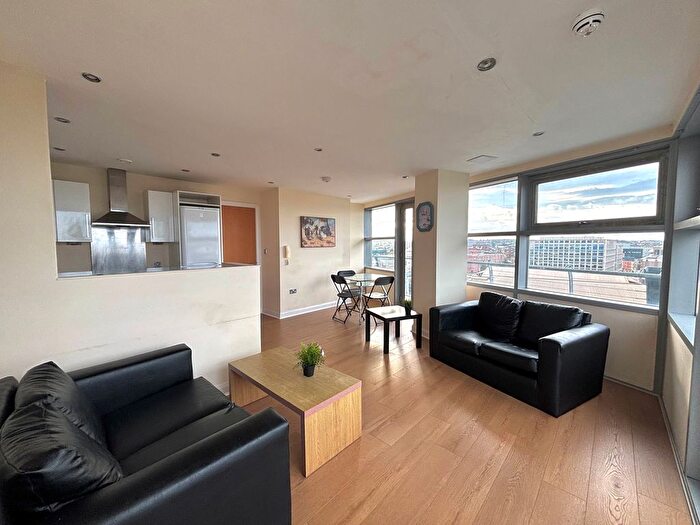 2 Bedroom Flat To Rent In West Wear Street, Sunderland, SR1