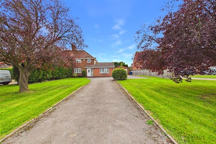 3 Bedroom Semi-Detached House For Sale In Fauld Lane, Fauld, Tutbury, Burton-On-Trent, DE13