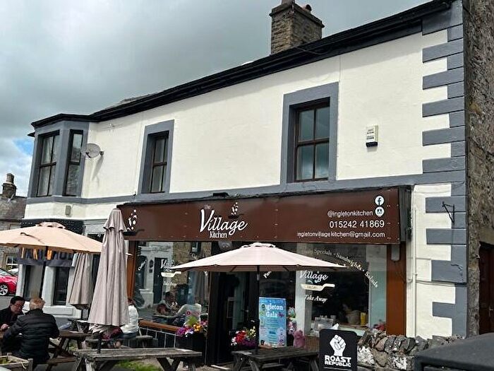 3 Bedroom Apartment For Sale In - The Square, Ingleton, LA6