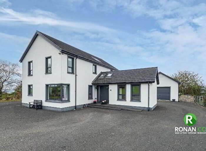 4 Bedroom Detached House For Sale In Curlyhill Road, Strabane, BT82