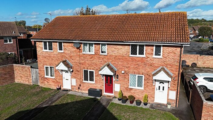 2 Bedroom Terraced House For Sale In Silbury Close, Calcot, RG31