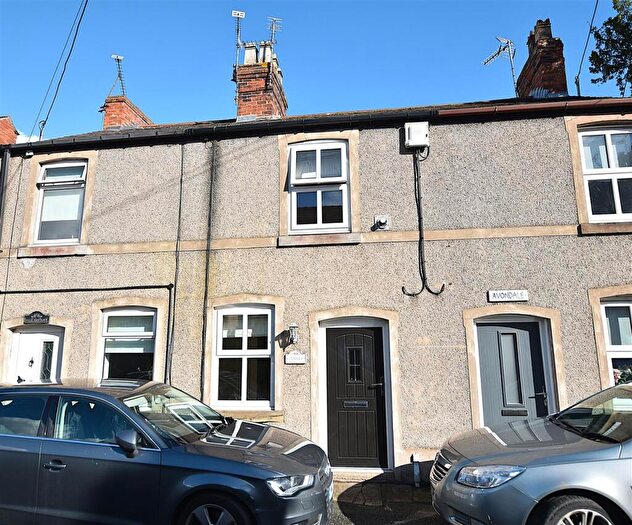 2 Bedroom Cottage For Sale In High Street, Gresford, LL12