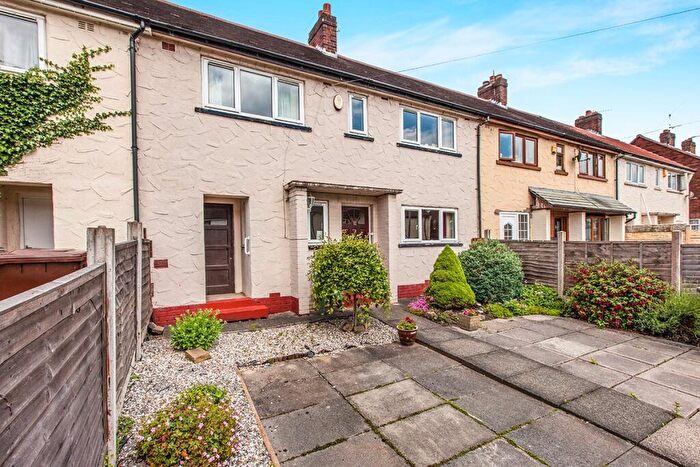 3 Bedroom Semi-Detached House To Rent In Staining Avenue, Ashton-on-Ribble, Preston, Lancashire, PR2