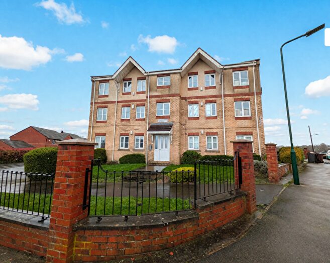 3 Bedroom Apartment For Sale In Queen Mary Road, Sheffield, South Yorkshire, S2