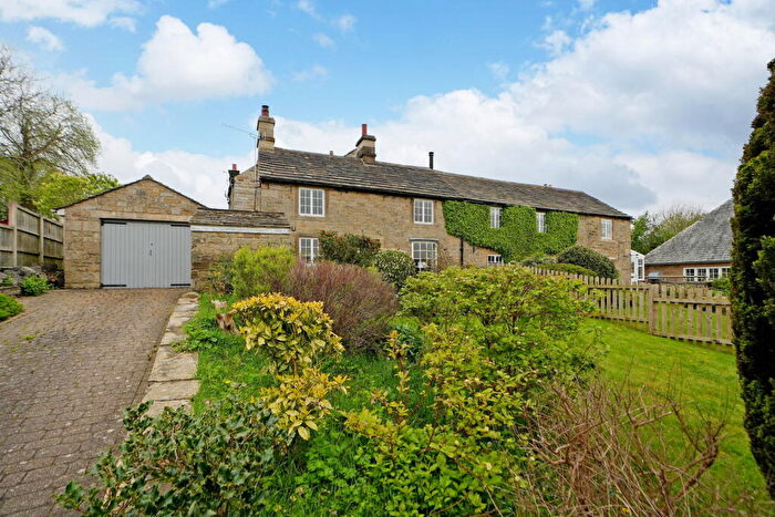 2 Bedroom Semi-Detached House For Sale In Over Road, Baslow, DE45