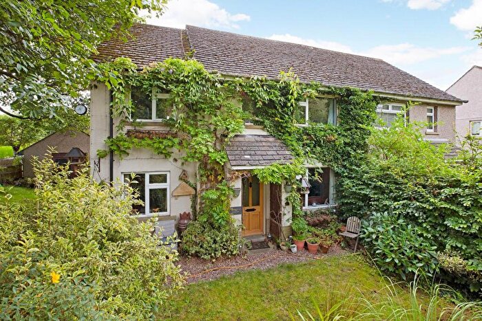 4 Bedroom Semi-Detached House For Sale In Bolton Road, Addingham, LS29