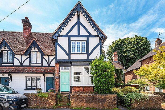 2 Bedroom End Of Terrace House For Sale In High Street, Chipstead, Sevenoaks, Kent, TN13