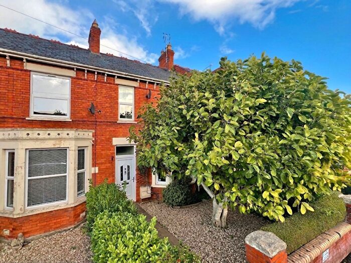3 Bedroom Terraced House For Sale In Holway Road, Taunton, TA1