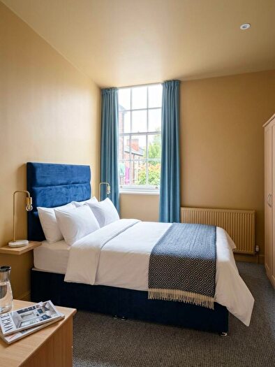 1 Bedroom Apartment To Rent In Flat, Dale Street, Liverpool, L2