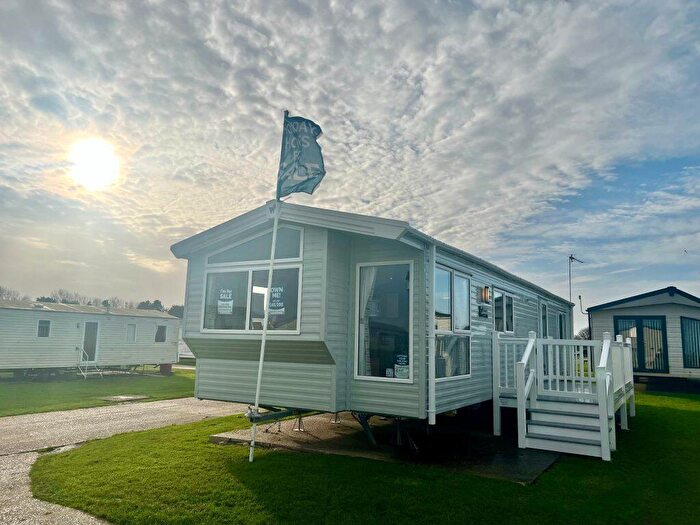 2 Bedroom Park Home For Sale In Broadland Sands Holiday Park – Suffolk, NR32