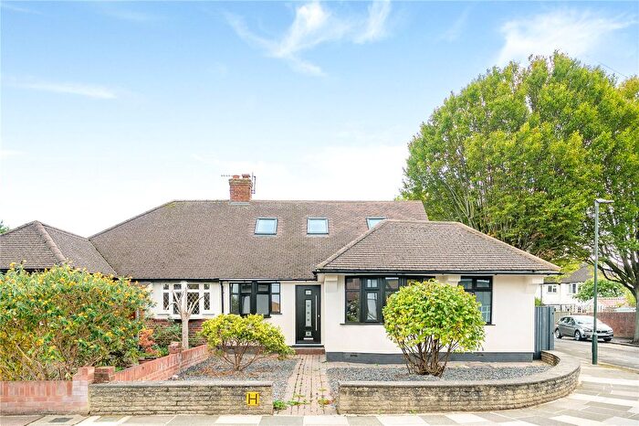 5 Bedroom Bungalow For Sale In Hazel Close, Whitton, Twickenham, TW2