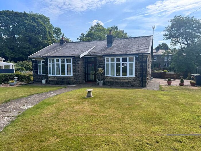 3 Bedroom House For Sale In Alder Brook, Chinley, SK23