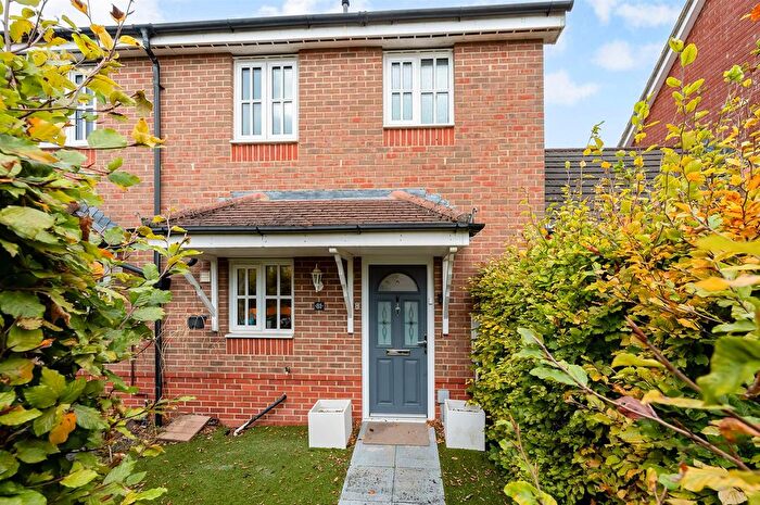 3 Bedroom Property For Sale In Berry Way, Andover, SP10