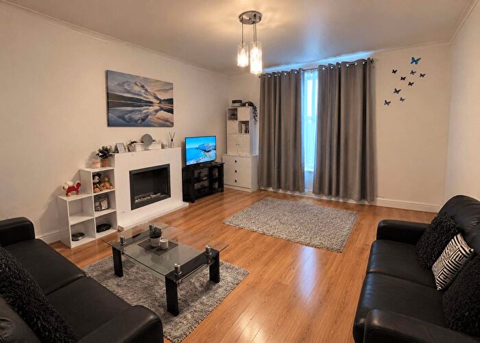 1 Bedroom Flat To Rent In Arklay Place, Dundee, DD3