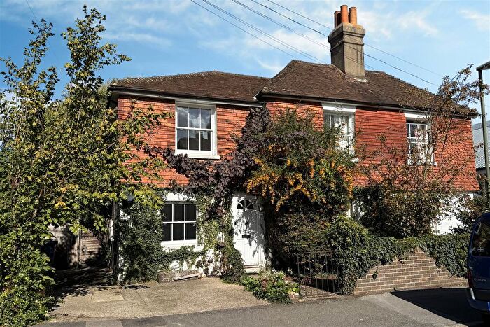 3 Bedroom Semi-Detached House For Sale In Lower Manor Road, Godalming, GU7