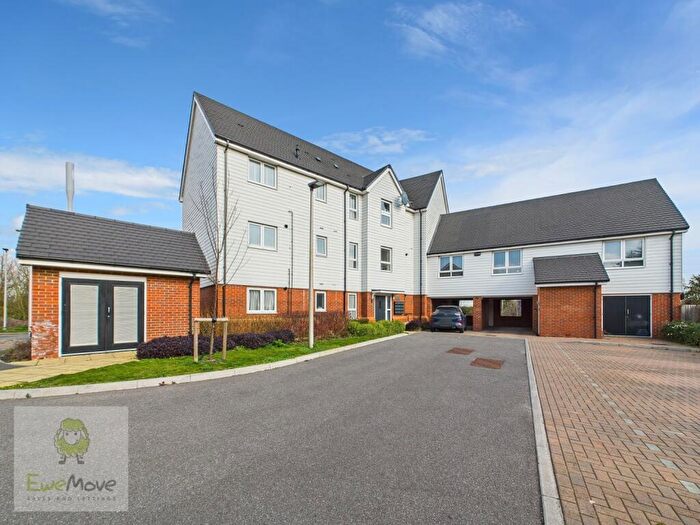 1 Bedroom Apartment For Sale In Gamma Court, Hoo, Rochester, ME3