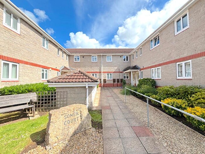 2 Bedroom Flat For Sale In Somer Court, Gullock Tyning, Midsomer Norton, BA3